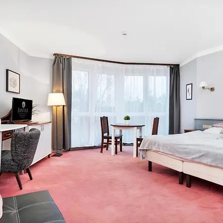 Flowers - Avangardia Apartment