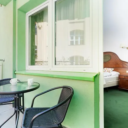 Flowers - Avangardia Apartment Kolobrzeg